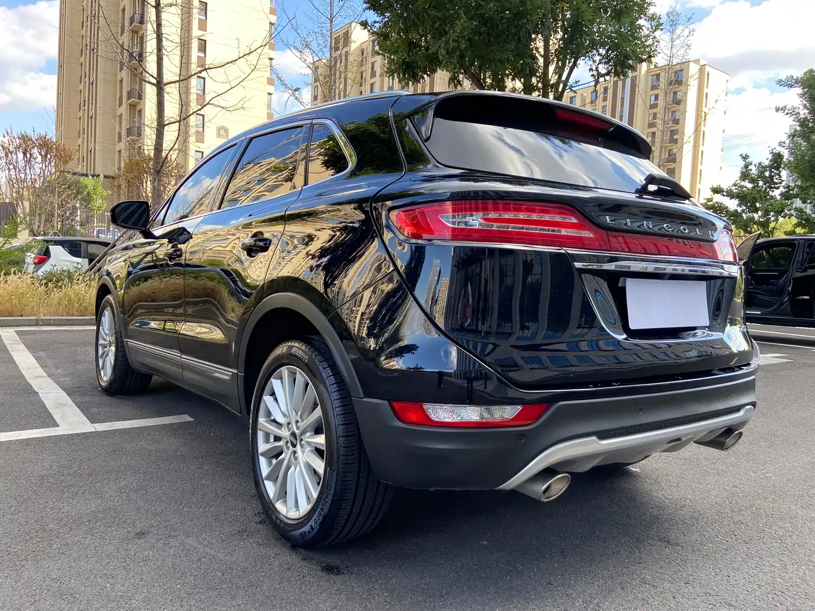 Фото 3 - Lincoln MKC