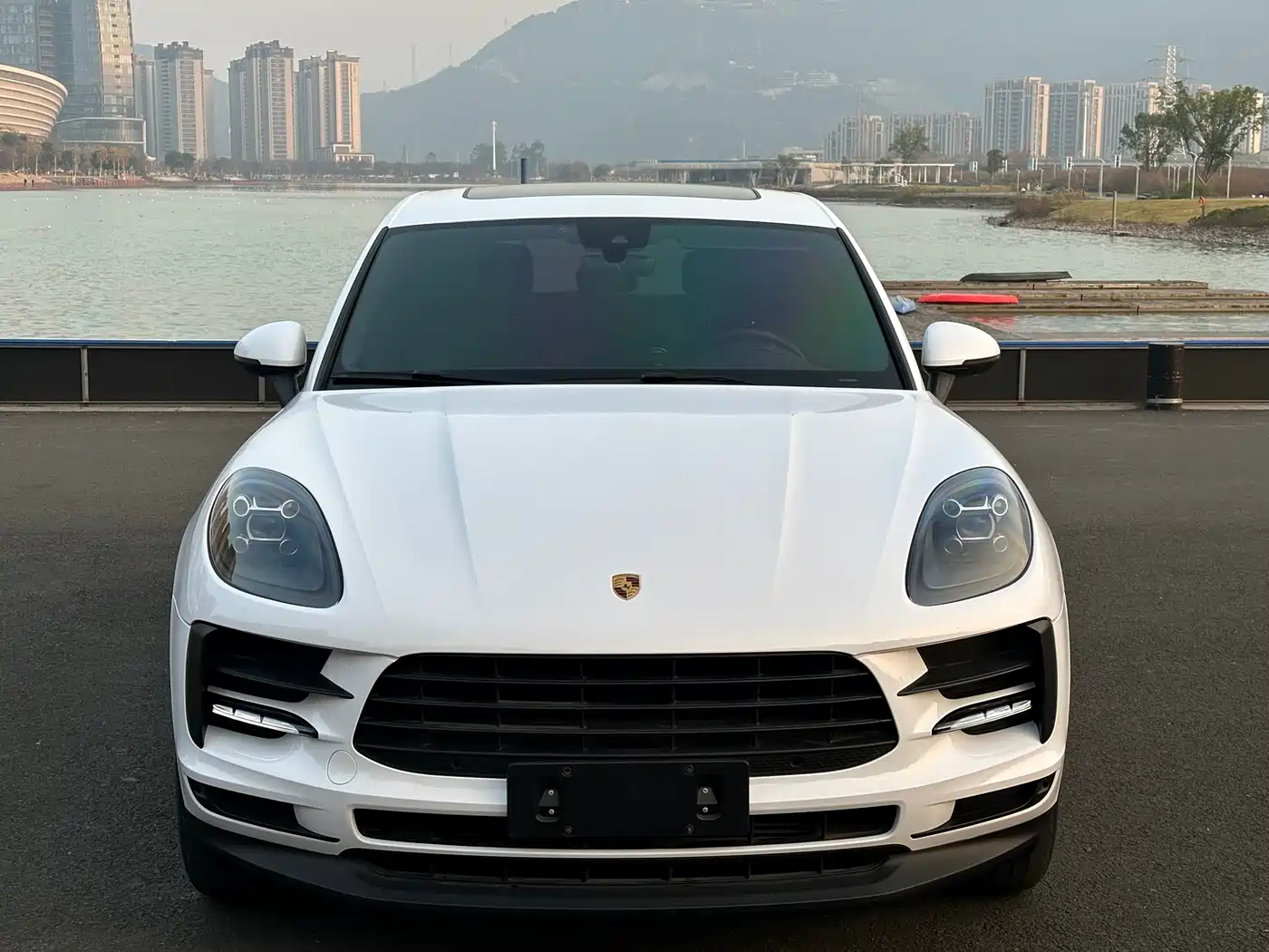 Porsche Macan 2018 Macan 2.0T фото 2