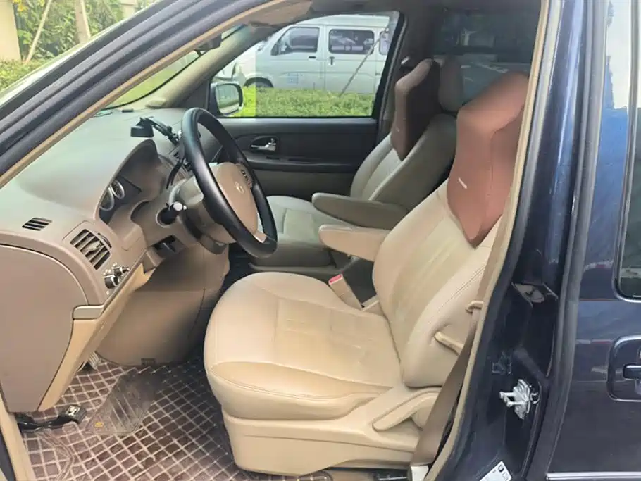 Buick GL8 2013 2.4L Classic фото 9