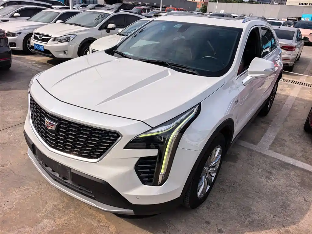 Cadillac XT4 2020 28T FWD Leading Trim