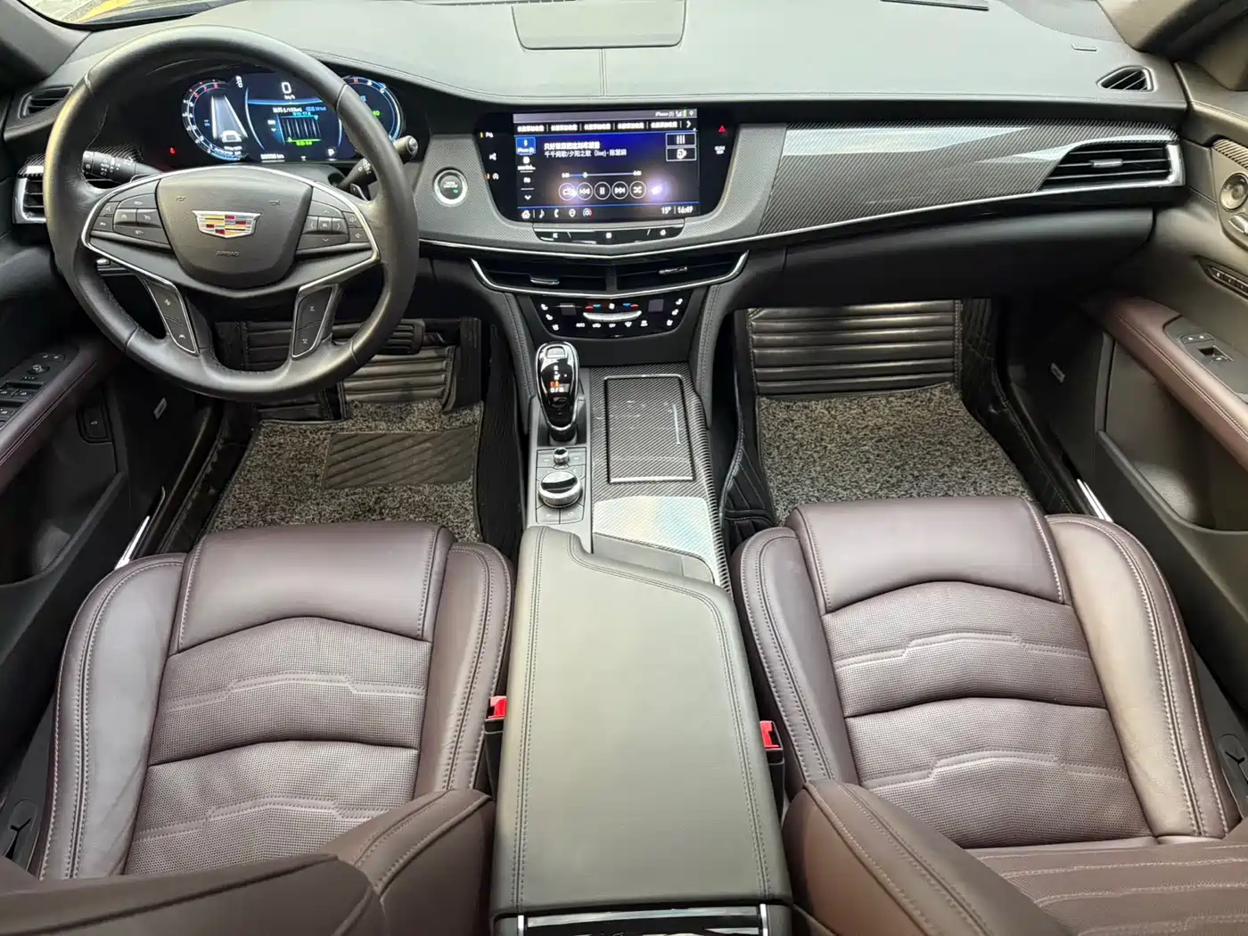 CADILLAC CT6