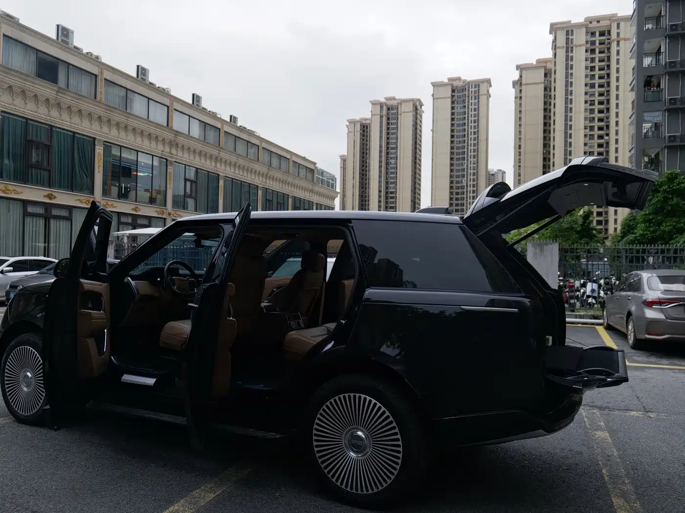 2026 Land Rover Range Rover