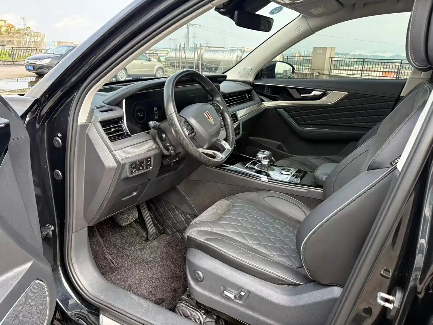 Hongqi HS5 2019 2.0T Smart Connect Enjoy 4WD Edition фото 6