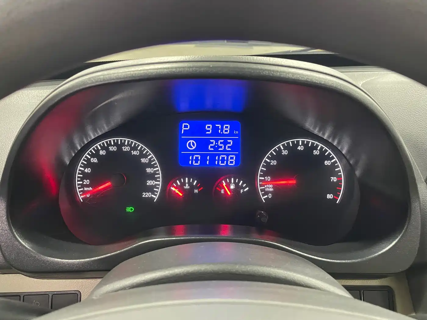 Chery Tiggo 3 2015 2014 1.6L CVT Smart