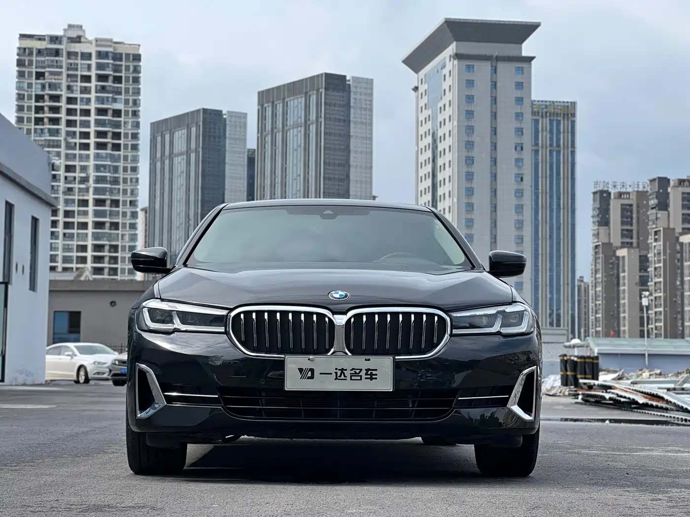 BMW 5 Series 2023 530Li Leading Luxury Package фото 2