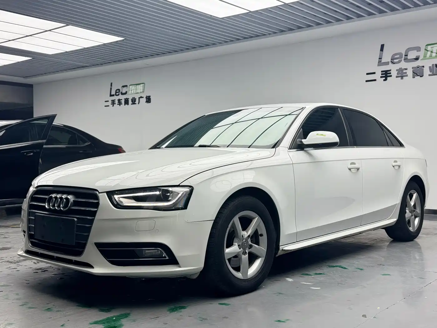 Audi A4L 2013 35 TFSI Automatic Standard