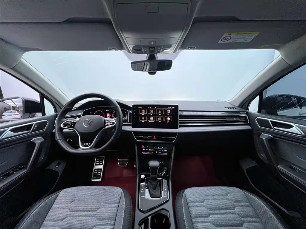 Volkswagen Tiguan X 2022 330TSI 2WD Flagship Edition фото 14