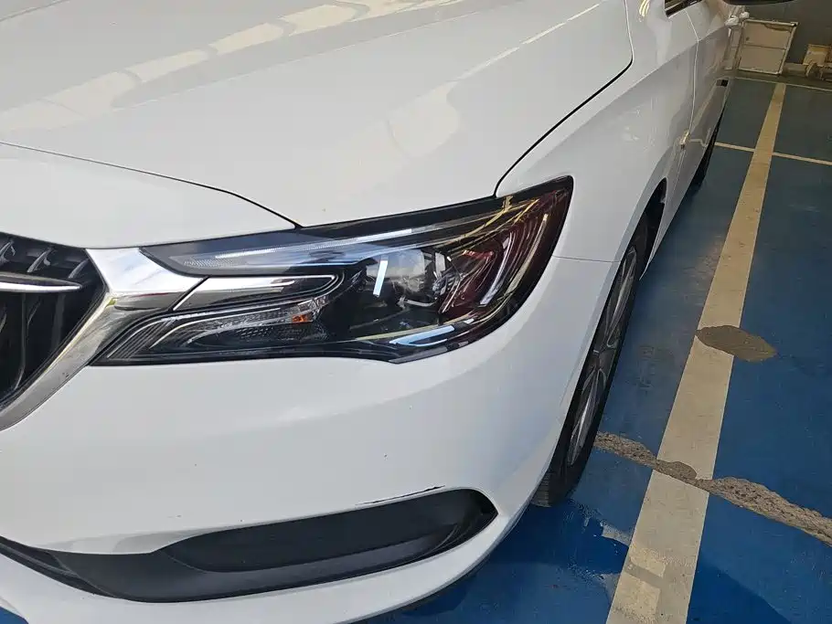 Buick GL6 2023 2021 323T Mild Hybrid Connected Luxury
