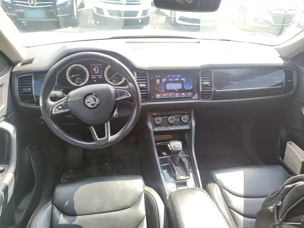 Škoda Kodiaq 2018 TSI330 7-seat FWD Luxury Premium фото 10