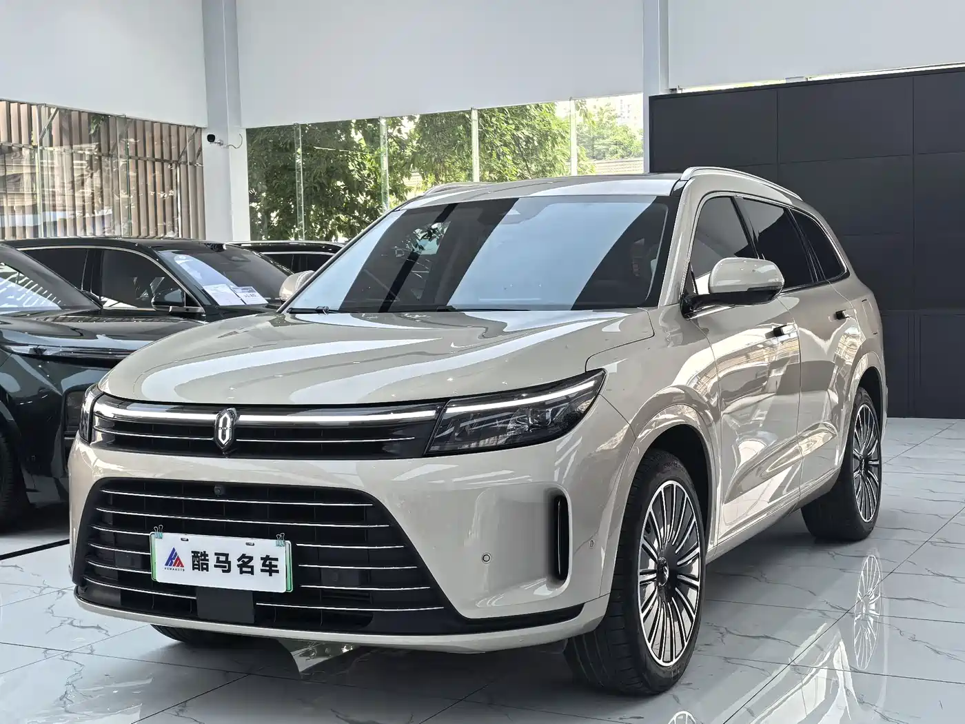 AITO Wenjie AITO M7 2022 1.5T 4WD Flagship Edition