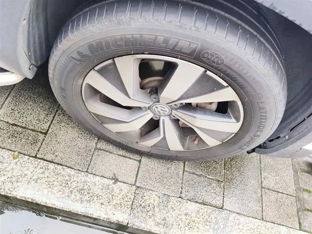 Фото 7 - Volkswagen Tayron