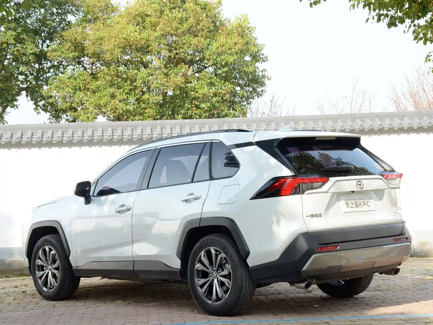 Toyota RAV4 Rongfang 2024 2.0L CVT FWD Style Plus Edition фото 12