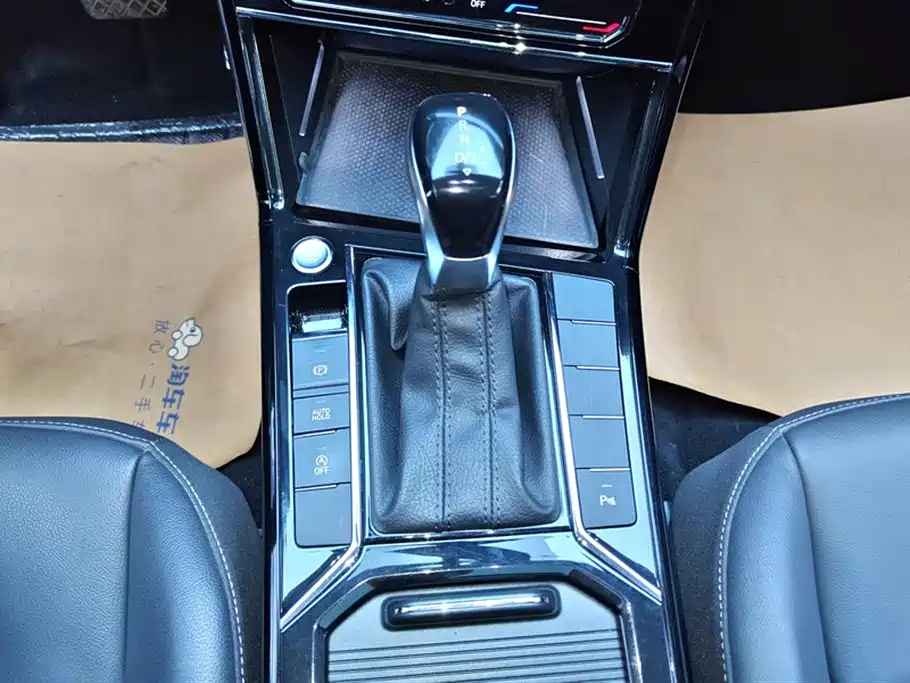 Volkswagen Passat 2023 Facelift 330TSI Elite Edition фото 16