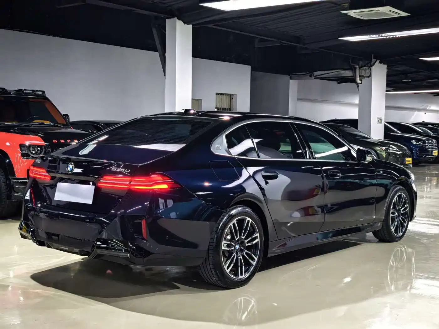 BMW 5-SERIES
