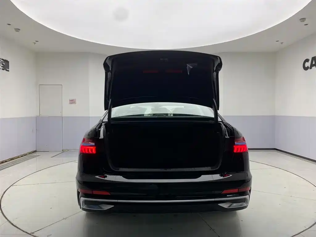 Audi A6L 2025 Model Year Facelift 40 TFSI Luxury Sport фото 13