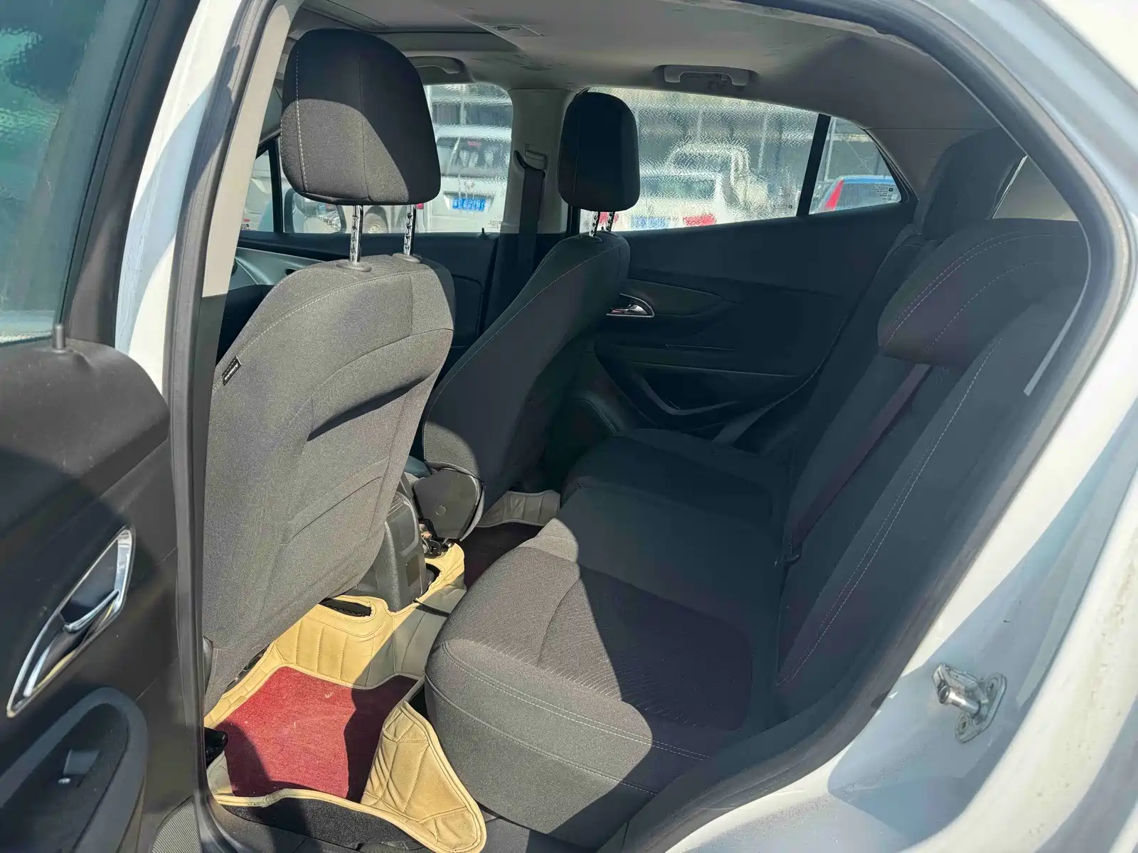 Фото 6 - Buick Encore