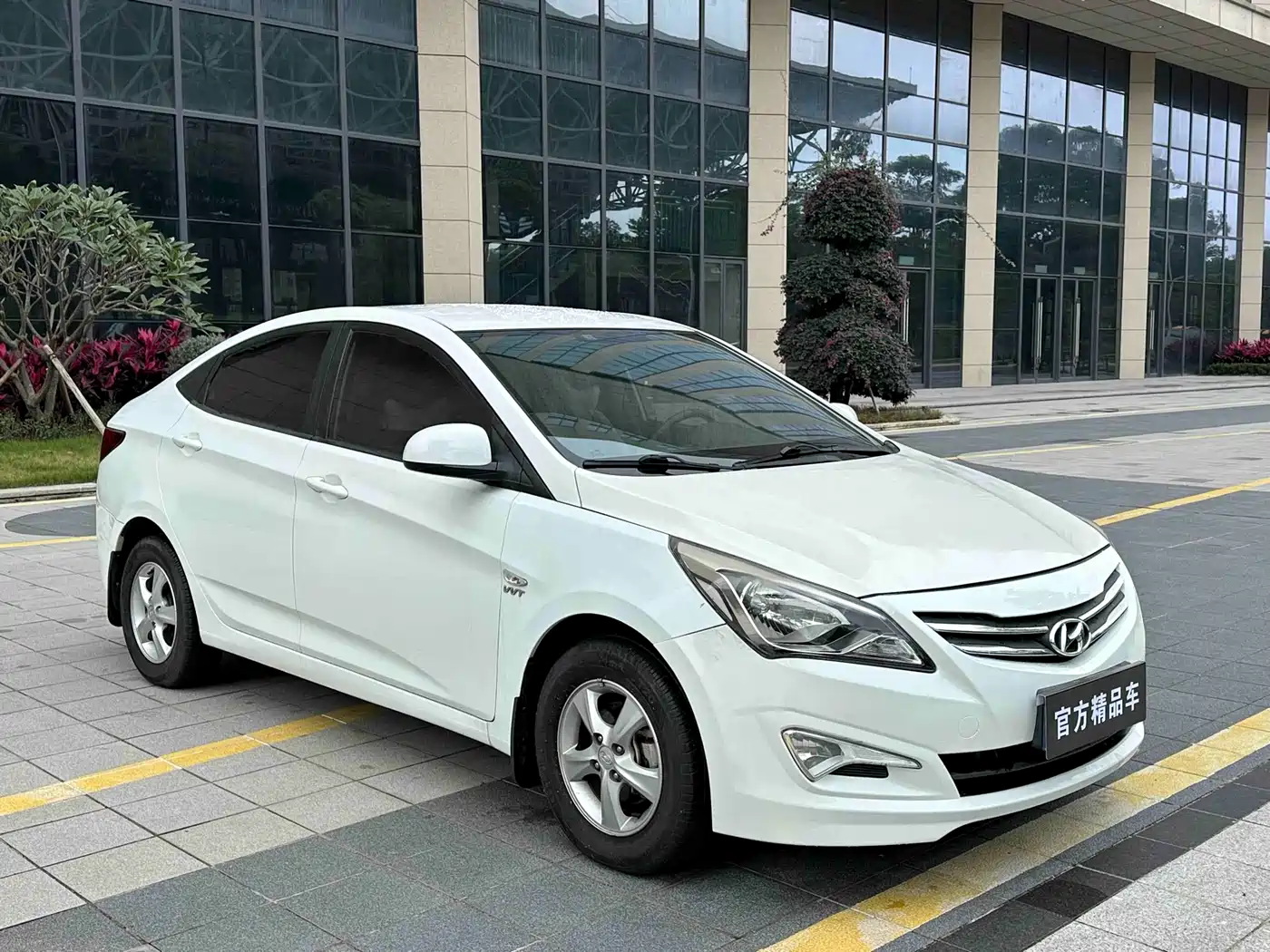 Hyundai Verna 2016 1.4L Automatic Smart GLS фото 2