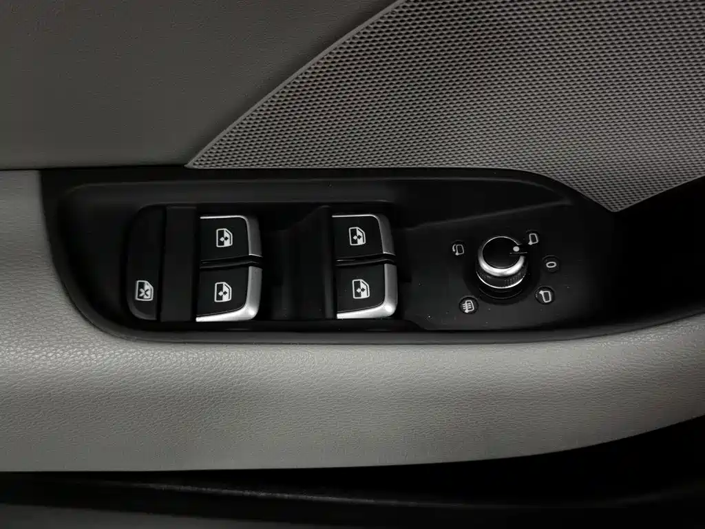 Фото 9 - Audi A3