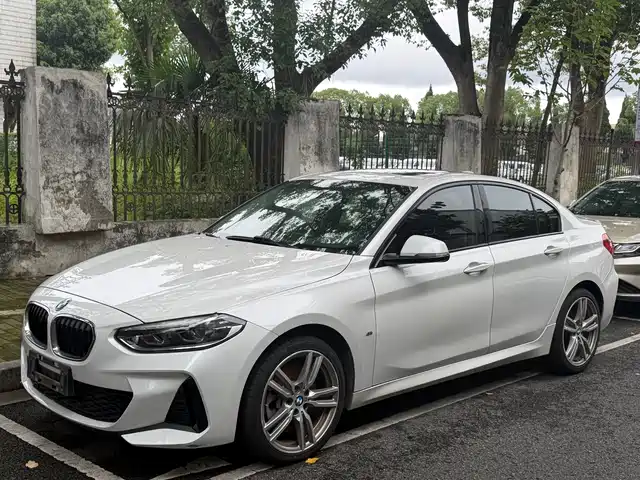  BMW BMW 1 Series 2019 120i M Sport Package