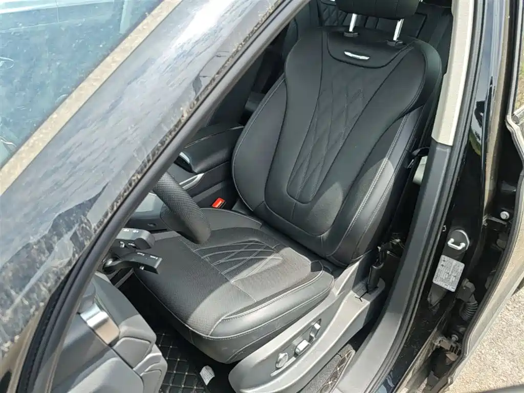 Hongqi HS7 PHEV 2024 2024 2.0T PHEV AWD Qichang Edition 7-seater