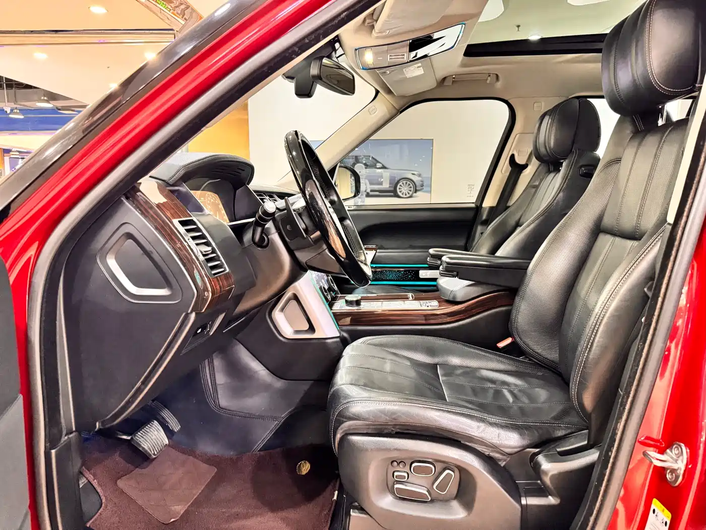 Land Rover Range Rover 2014 3.0 SC V6 Vogue SE фото 11