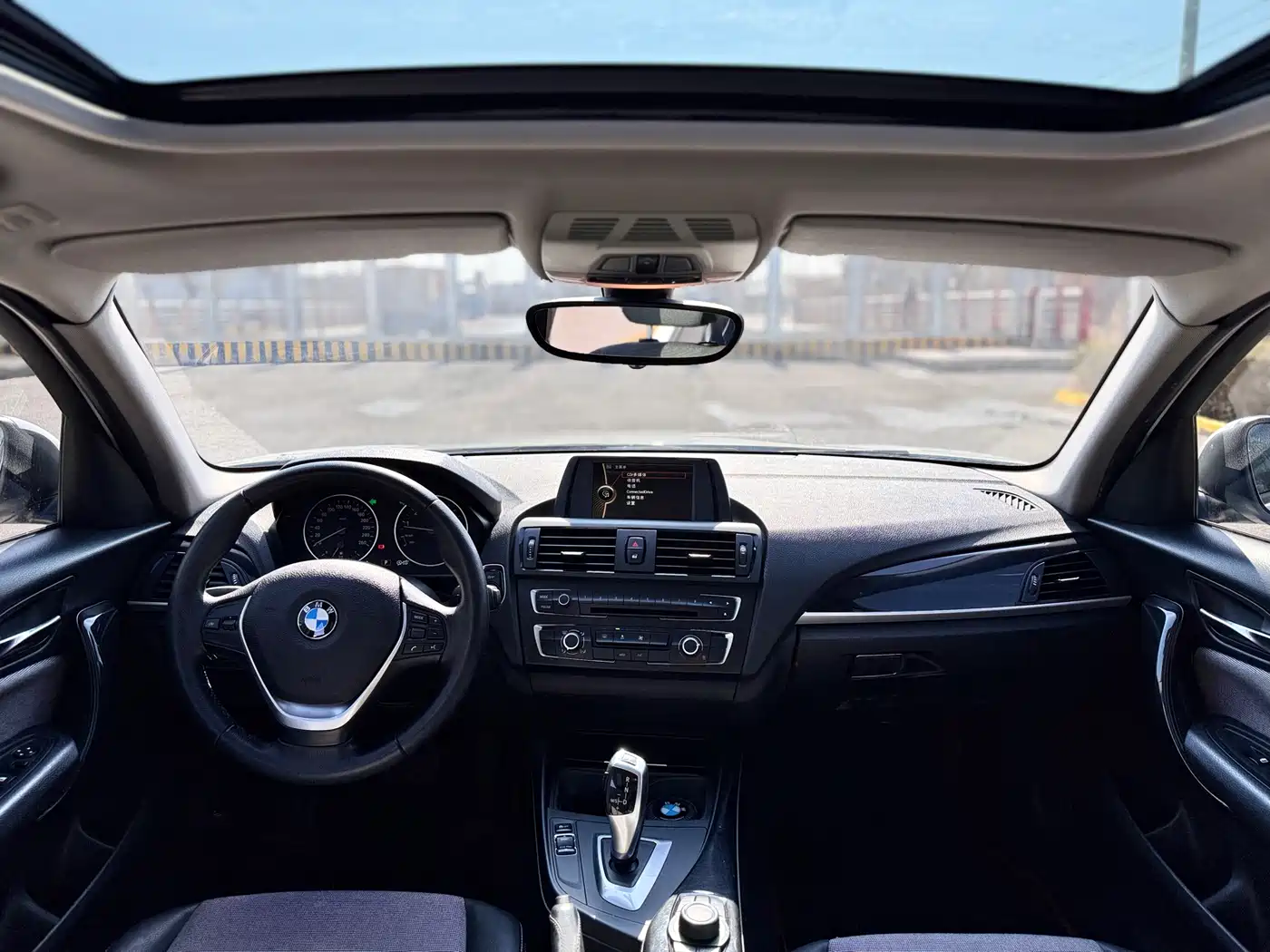 BMW 1 Series (Import) 2013 Facelift 116i Urban Model фото 15
