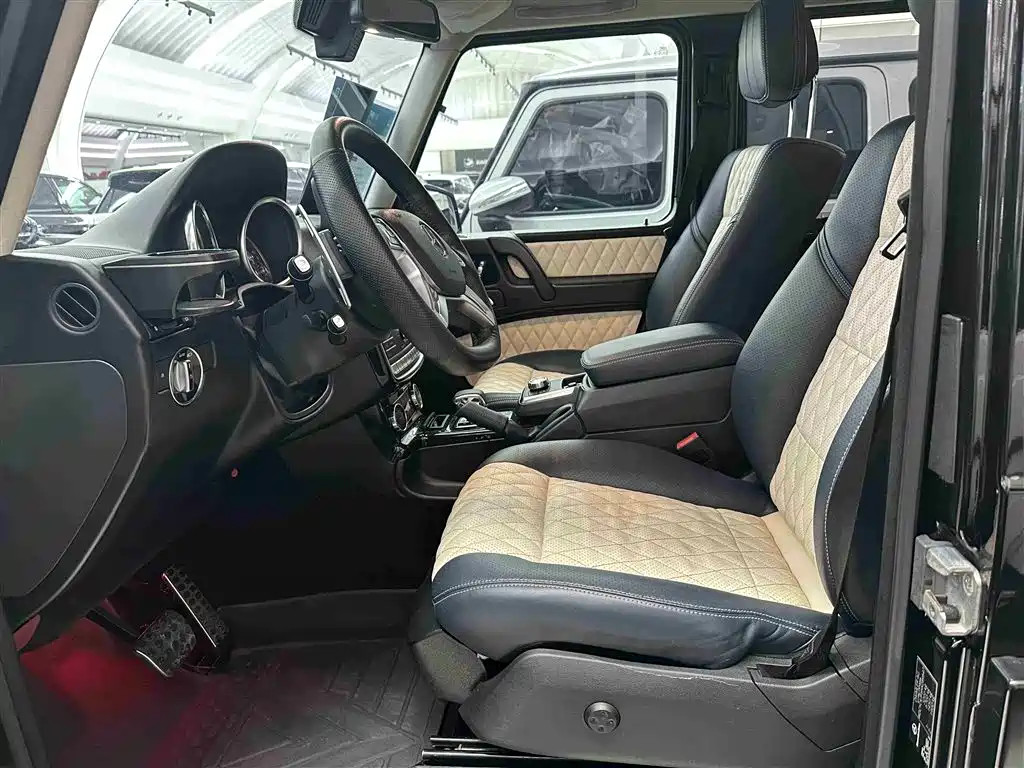 Mercedes-Benz G-Class 2017 Model G 350 d фото 6