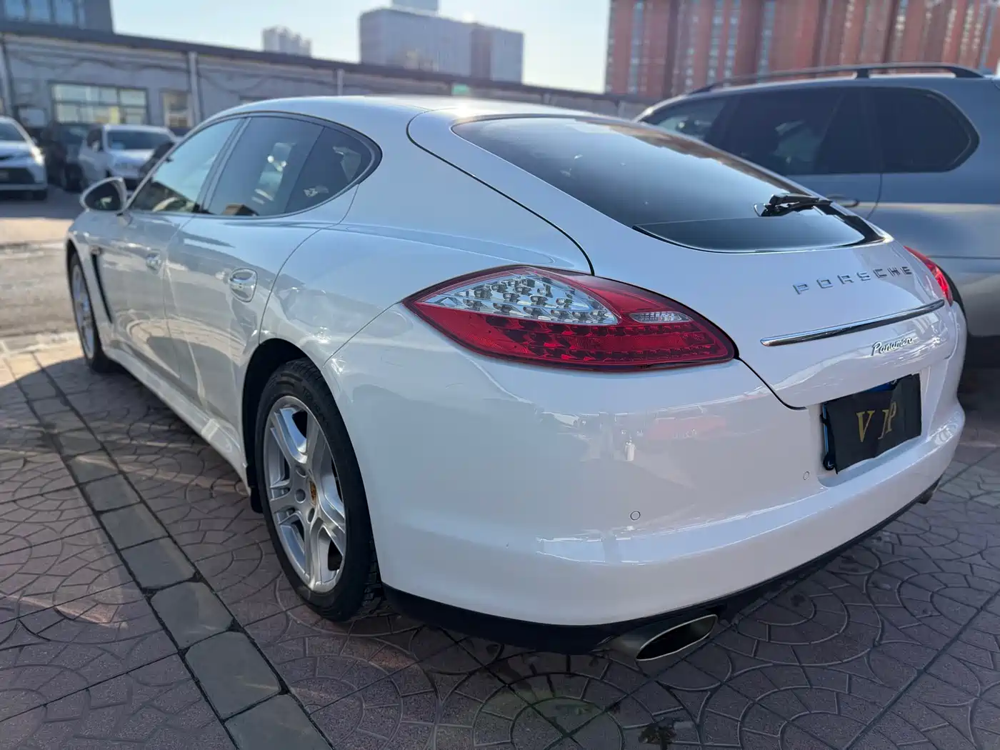 Porsche Panamera 2010 Panamera 3.6L фото 15