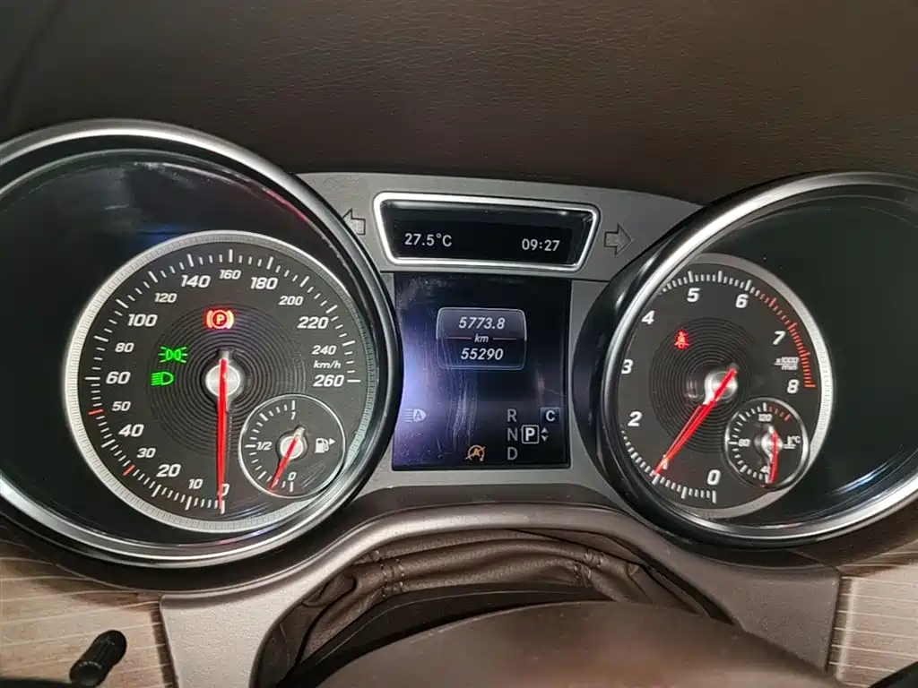 Mercedes-Benz GLE 2019 GLE 320 4MATIC Dynamic Ultimate Edition фото 12