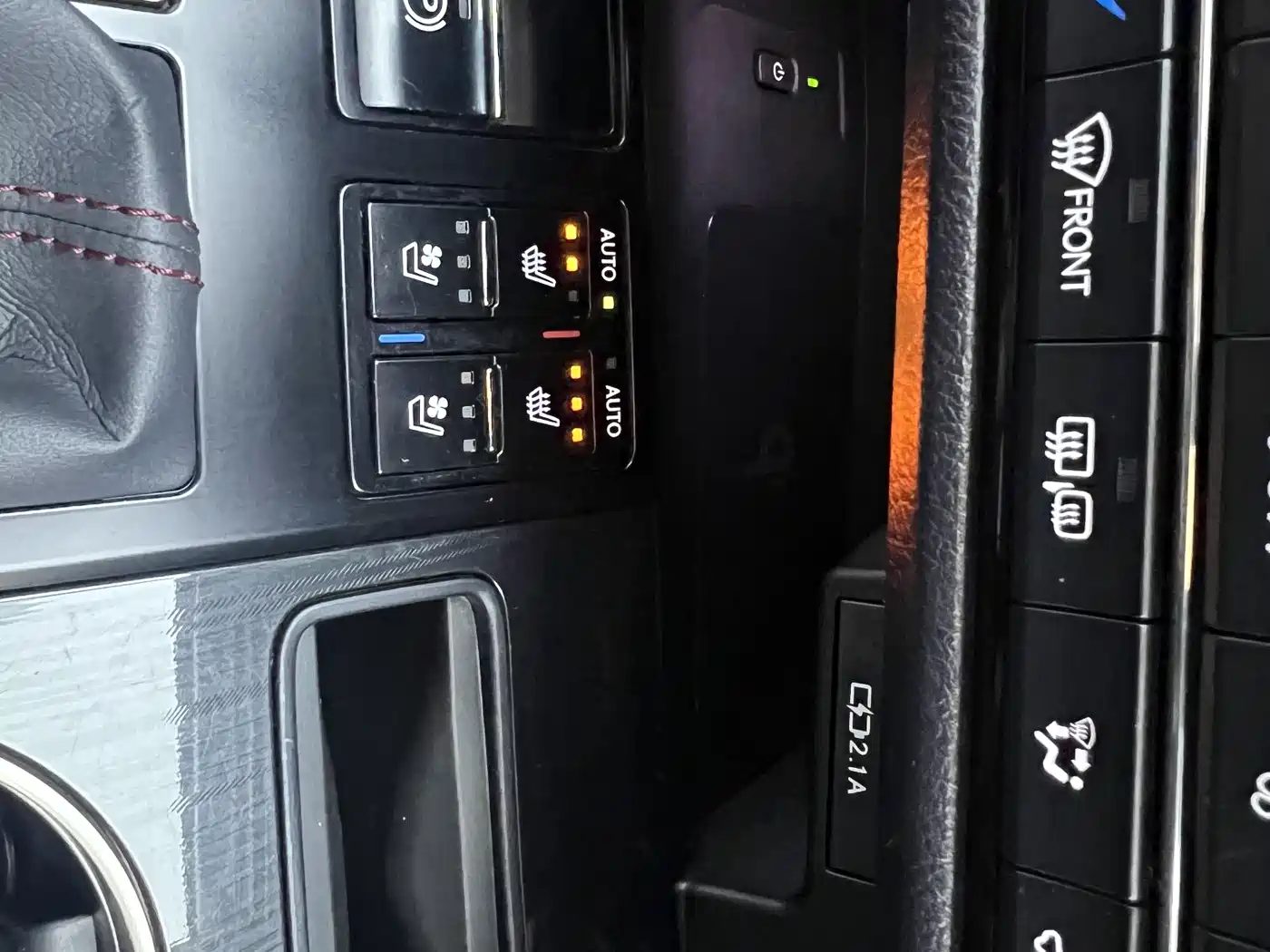 Lexus RX 2021 300 AWD Special Edition фото 12