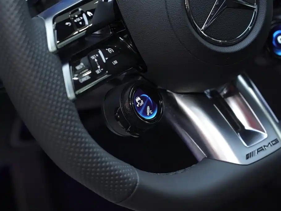 Mercedes-Benz AMG GT 2025 AMG GT 50 4-Door Coupe China Special Edition фото 25