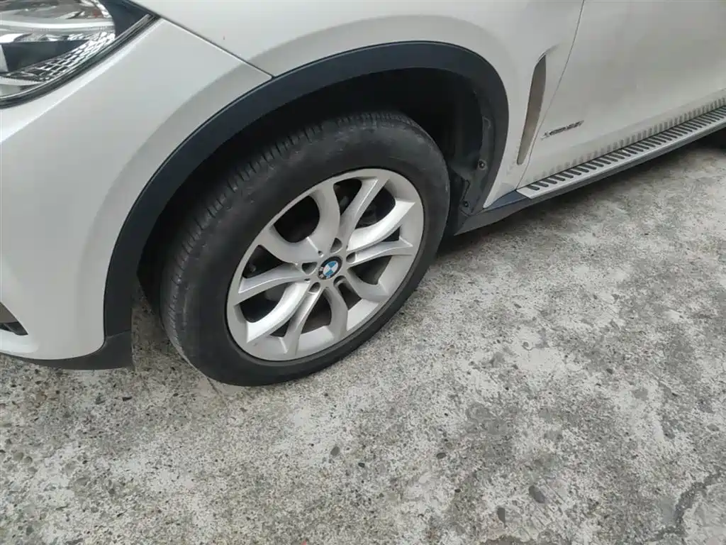 BMW X6 2018 xDrive28i фото 23