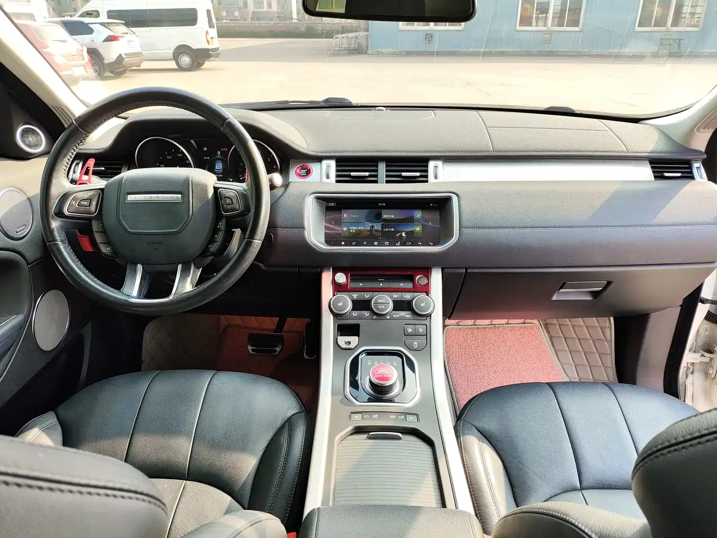 Land Rover Range Rover Evoque 2018 240PS SE Smart Edition фото 9