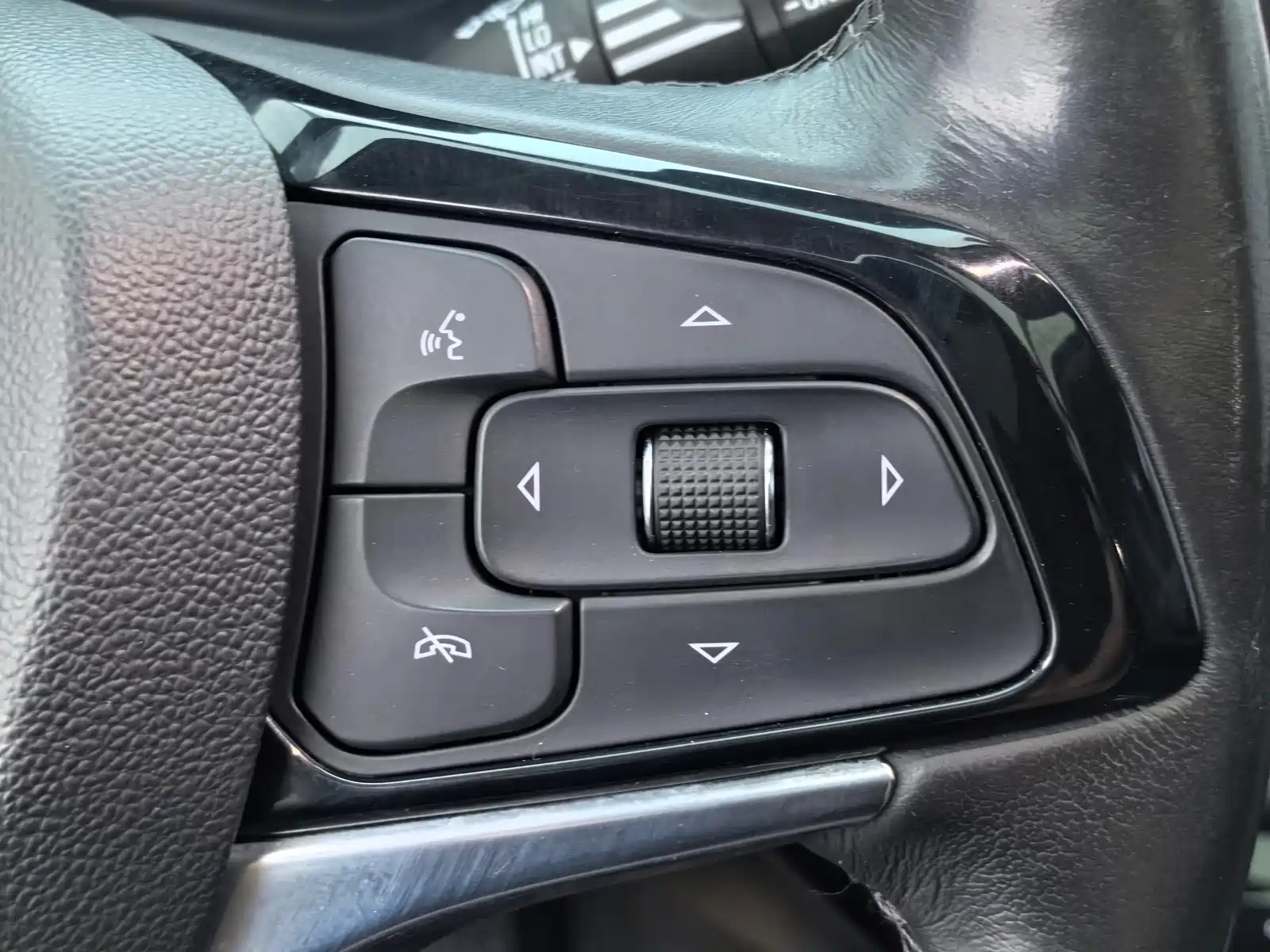 Фото 18 - Buick Enclave