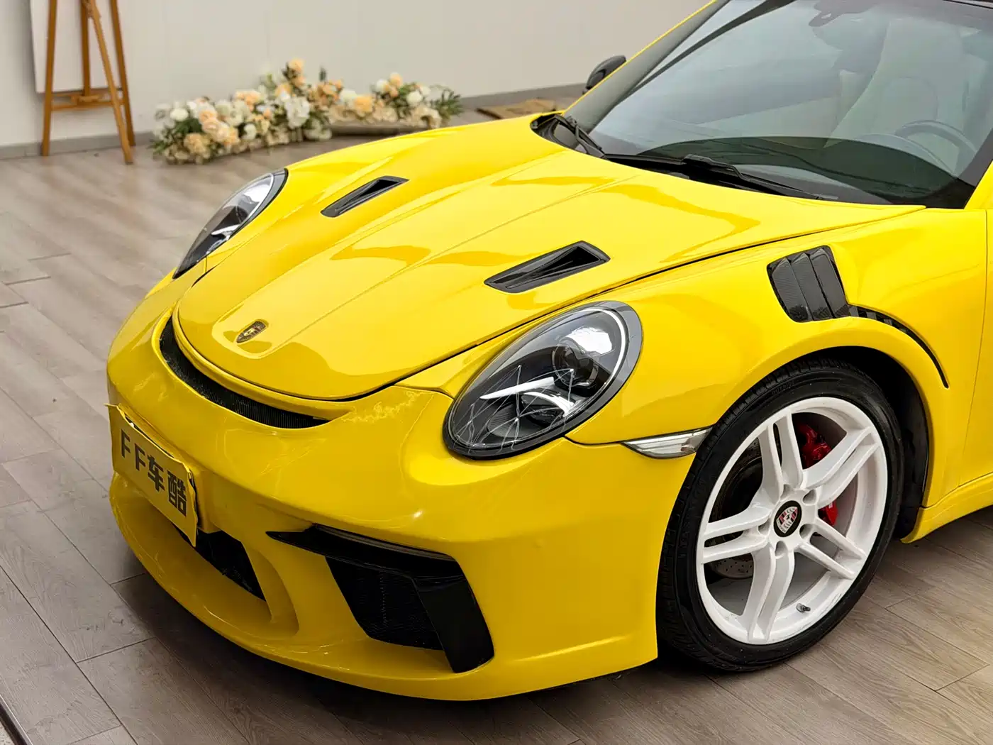 Porsche 911 2015 Carrera 3.4L Style Edition фото 4