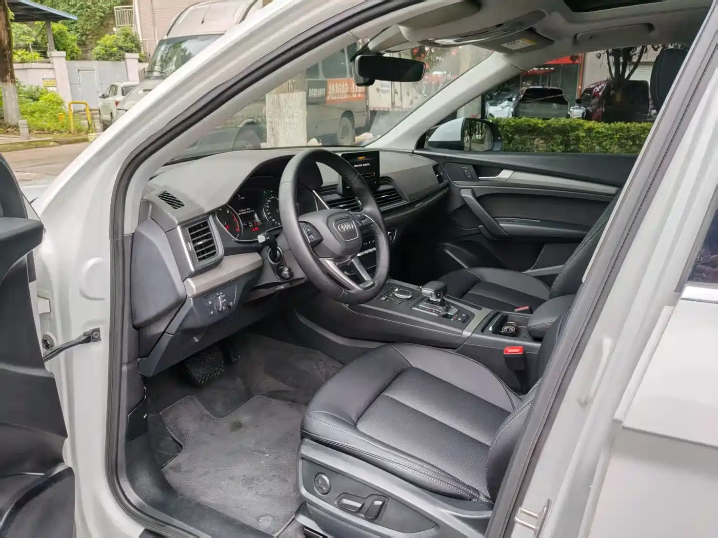 Audi Q5L 2018 40 TFSI Premium Progressive China VI фото 4