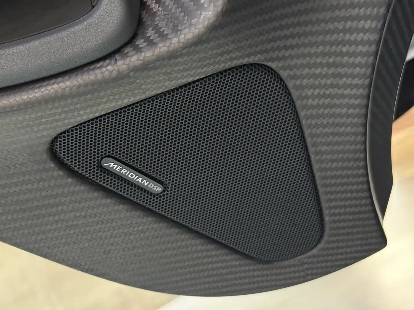 McLaren P1 2016 2014 3.8T Standard