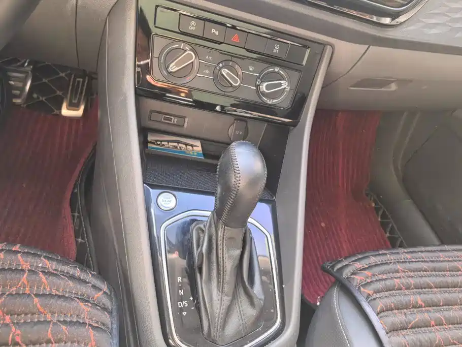 Jetta VS7 2020 2020 1.4T Auto Enjoyment