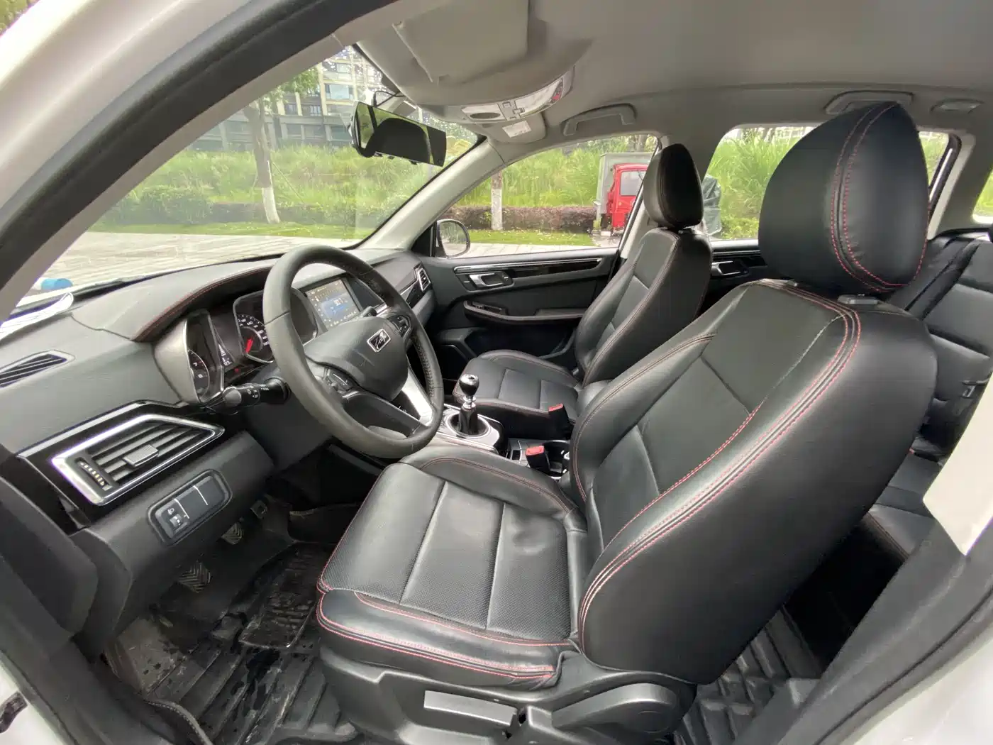 Zotye Damai X5 2015 2015 1.5T Manual Luxury (China IV)