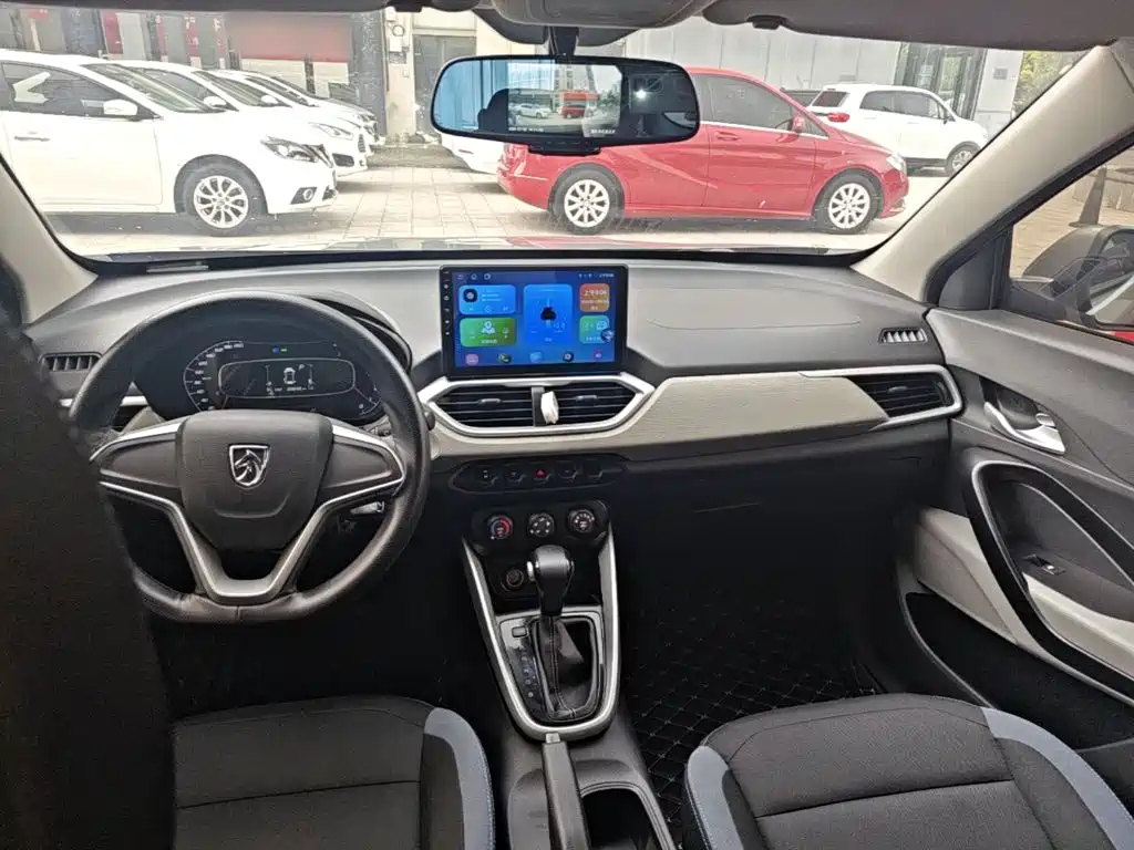 Photo 6 - Baojun 510