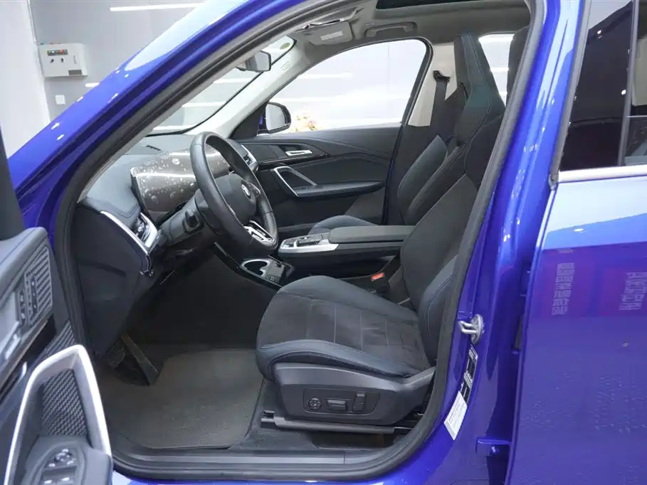 BMW X1 2024 sDrive25Li M Sport Package фото 15
