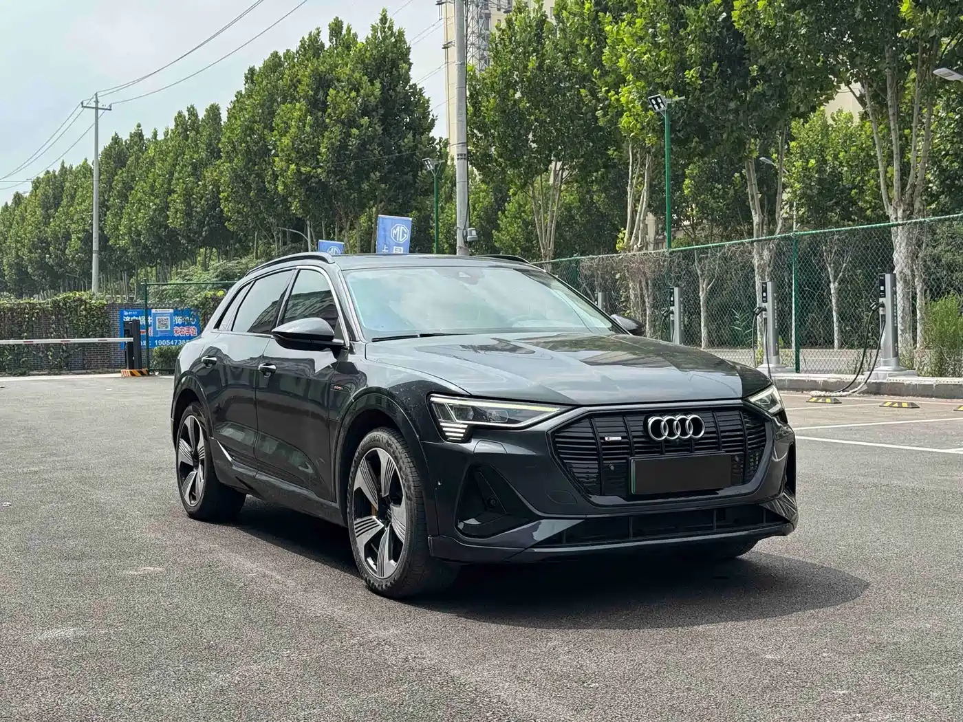 Audi e-tron (Import) 2020 2019 55 quattro Technology
