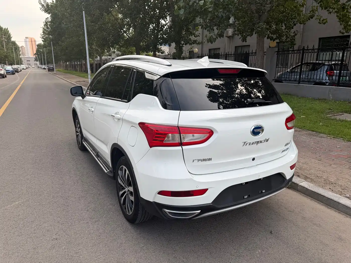 GAC Trumpchi Trumpchi GS4 New Energy 2018 2017 1.5L PHEV Premium Edition