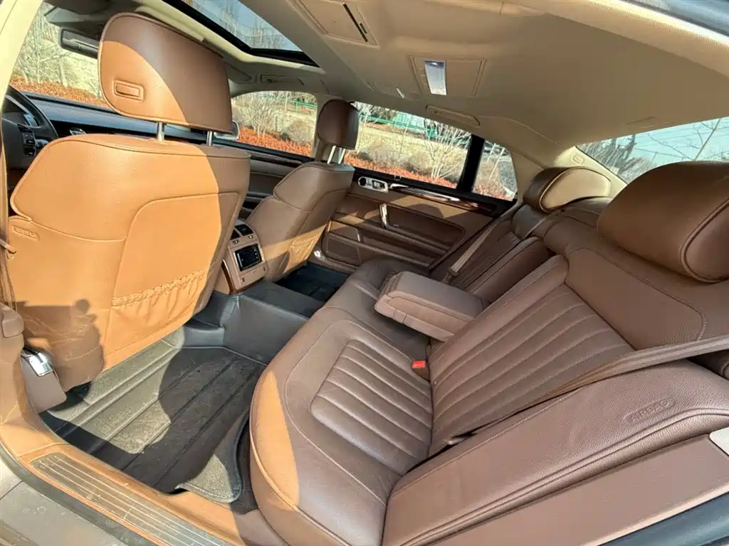 Volkswagen Phaeton 2015 Model 3.0L Smart Enjoyment Edition фото 5