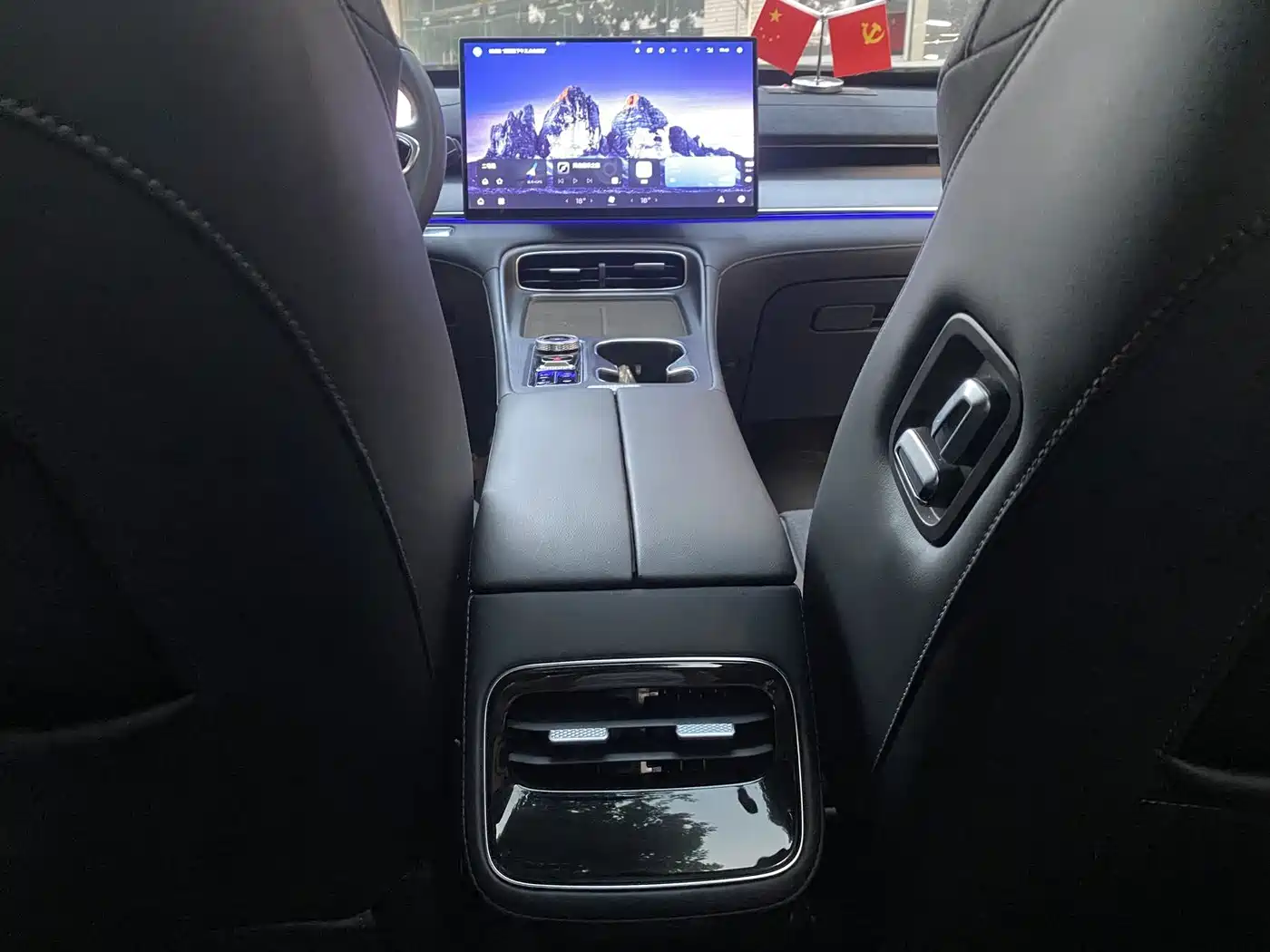 Chery Tiggo 8 PLUS 2024 2025 290TGDI DCT Luxury 5-seater