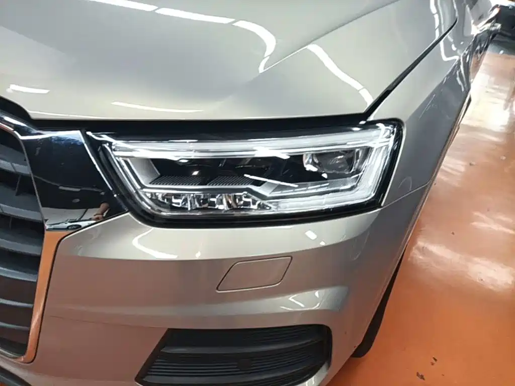 Фото 24 - Audi Q3