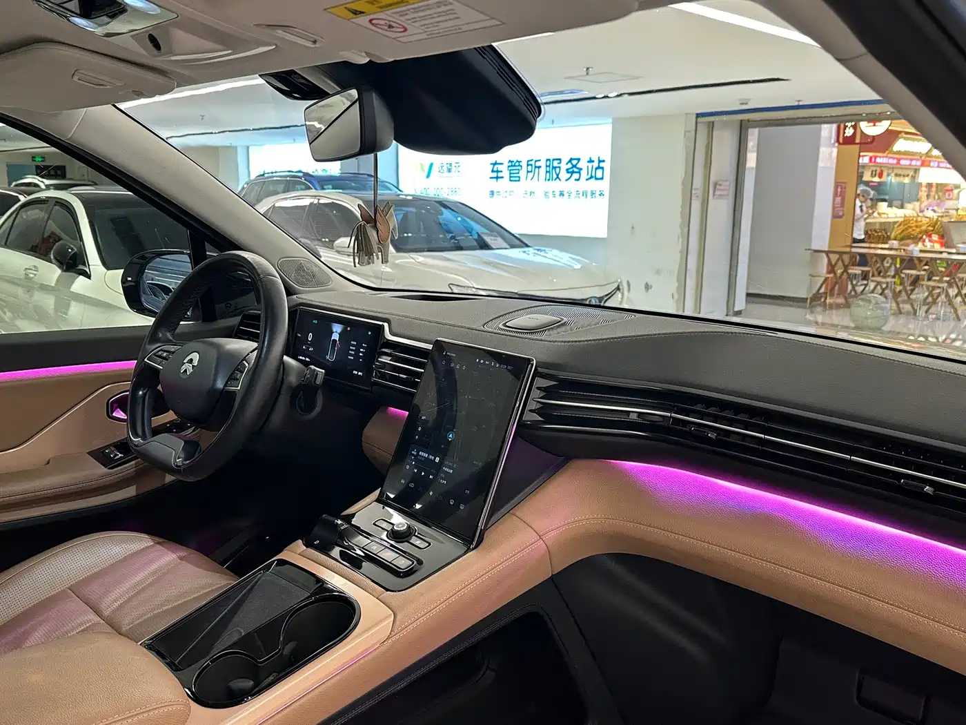NIO ES8 2019 2018 355KM Base Model 7-Seater Version