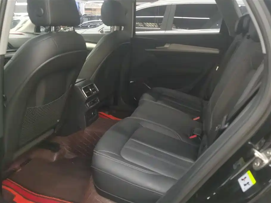 Audi Q5L 2020 40 TFSI Prestige Fashion фото 11