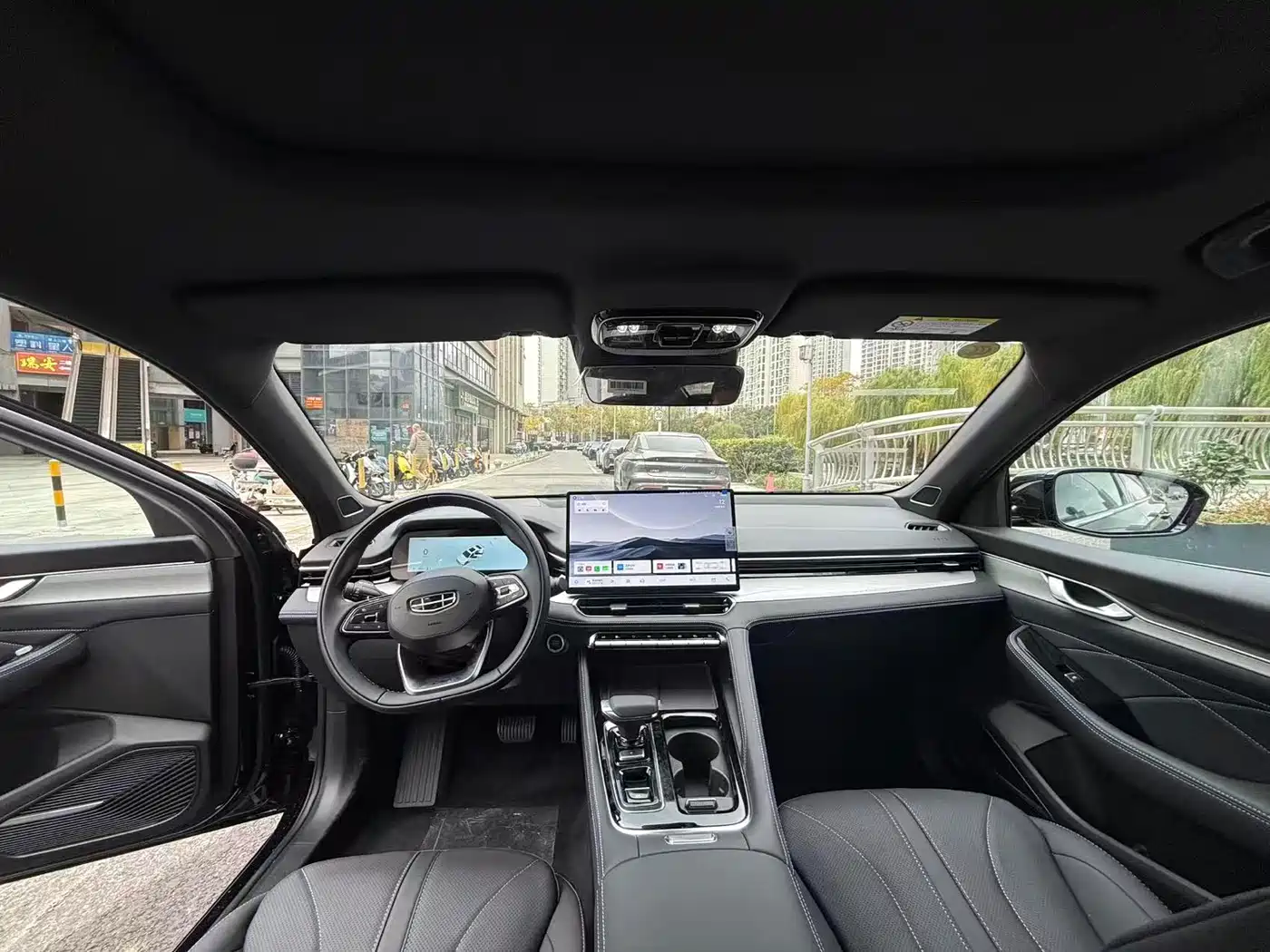 GEELY XINGRUI