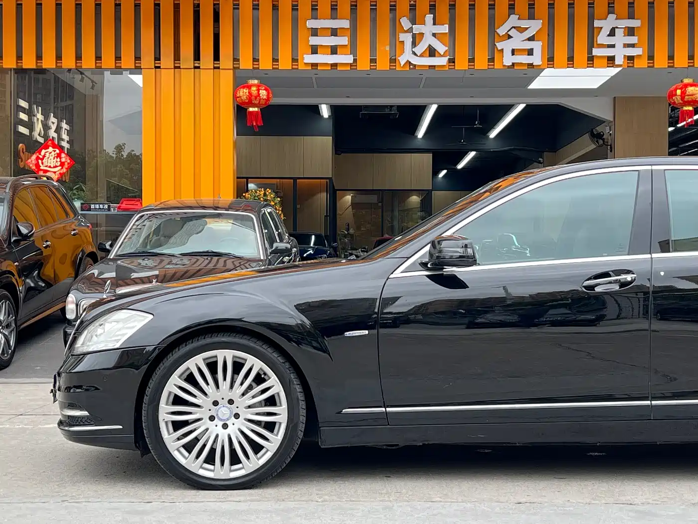 Mercedes-Benz S-Class 2011 S 350 L CGI фото 13